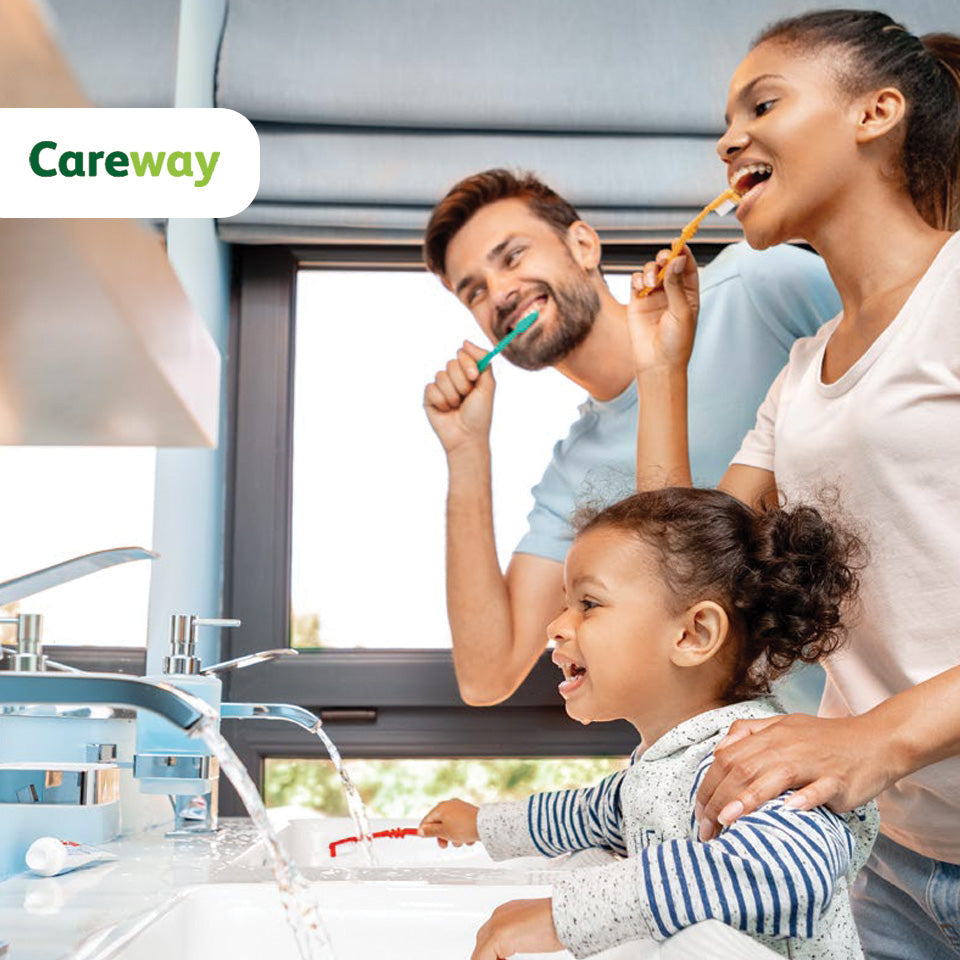 Ontdek onze eigen producten LIVSANE & Careway. Kwaliteit aan een zachte prijs, voor heel de familie!